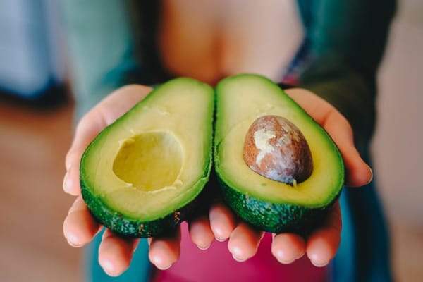Sciences, beauté et pharmacie. La startup Avomed (Israël) utilise les noyaux d’avocats.