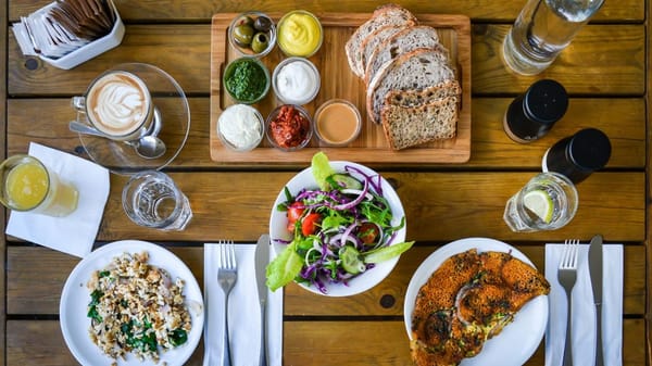 C’Israël. Vers le 10 mars, ouverture des restaurants, cafés, salles dans les hôtels.