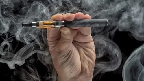 Cigarettes électroniques. Le ministère de la Santé israélien souhaite l’interdiction des vapoteuses.