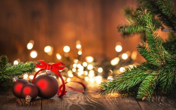 Israël et Covid-19. L’éclairage de l’arbre de Noël à Bethléem. Très peu de visiteurs.