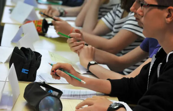 Les cours d’éducation sexuelle seront obligatoires à l’école en Israël.