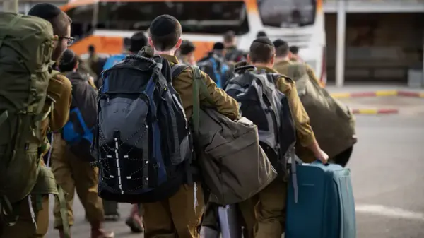 Tsahal (armée israélienne) pourrait recruter en urgence des jeunes juifs de France pour combattre.