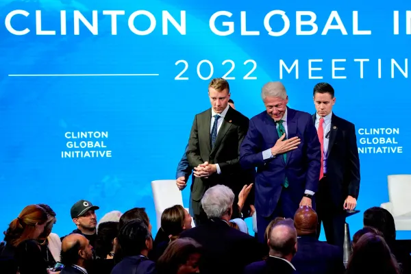Université de Haïfa. La « Clinton Global Initiative » sur la durabilité économique.