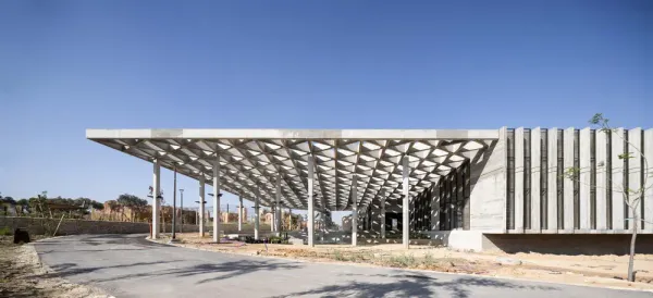 Le MIDBARIUM : un parc animal durable dans la périphérie désertique de Be’er Sheva.