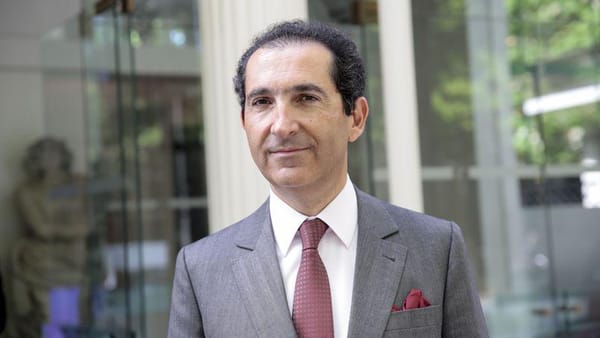 Patrick Drahi. Delek Israel signe un accord en vue du rachat de Hot Mobile à Altice International.