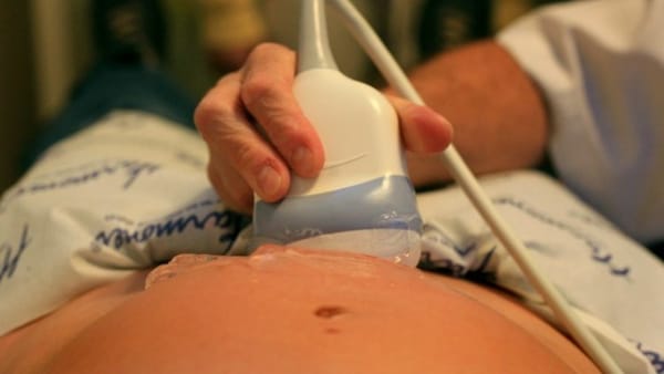 Des chercheurs israéliens créent une échographie prénatale de routine qui décèle les signes précoces de l’autisme.